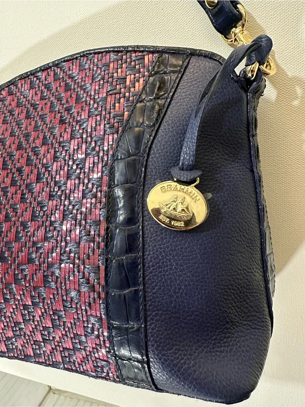 Brahmin Special Edition Navy Croc & Metallic Woven Crossbody Pristine Condition
